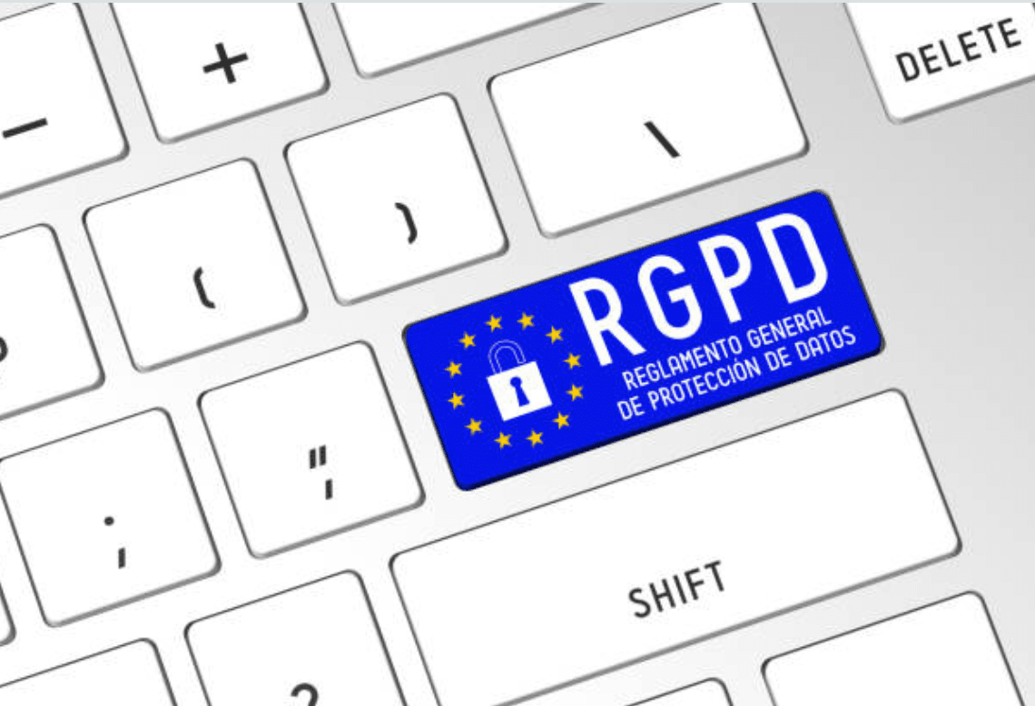 Verifactu y RGPD: cómo cumplir y proteger los datos de tus clientes